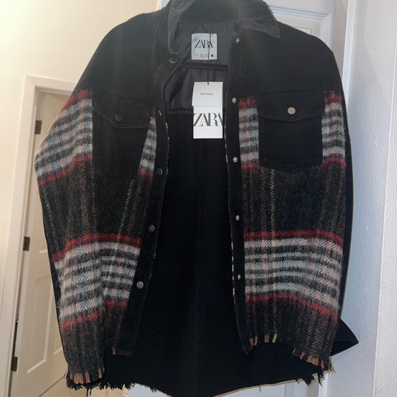 ZARA Black Jean Jacket - Picture 2 of 5